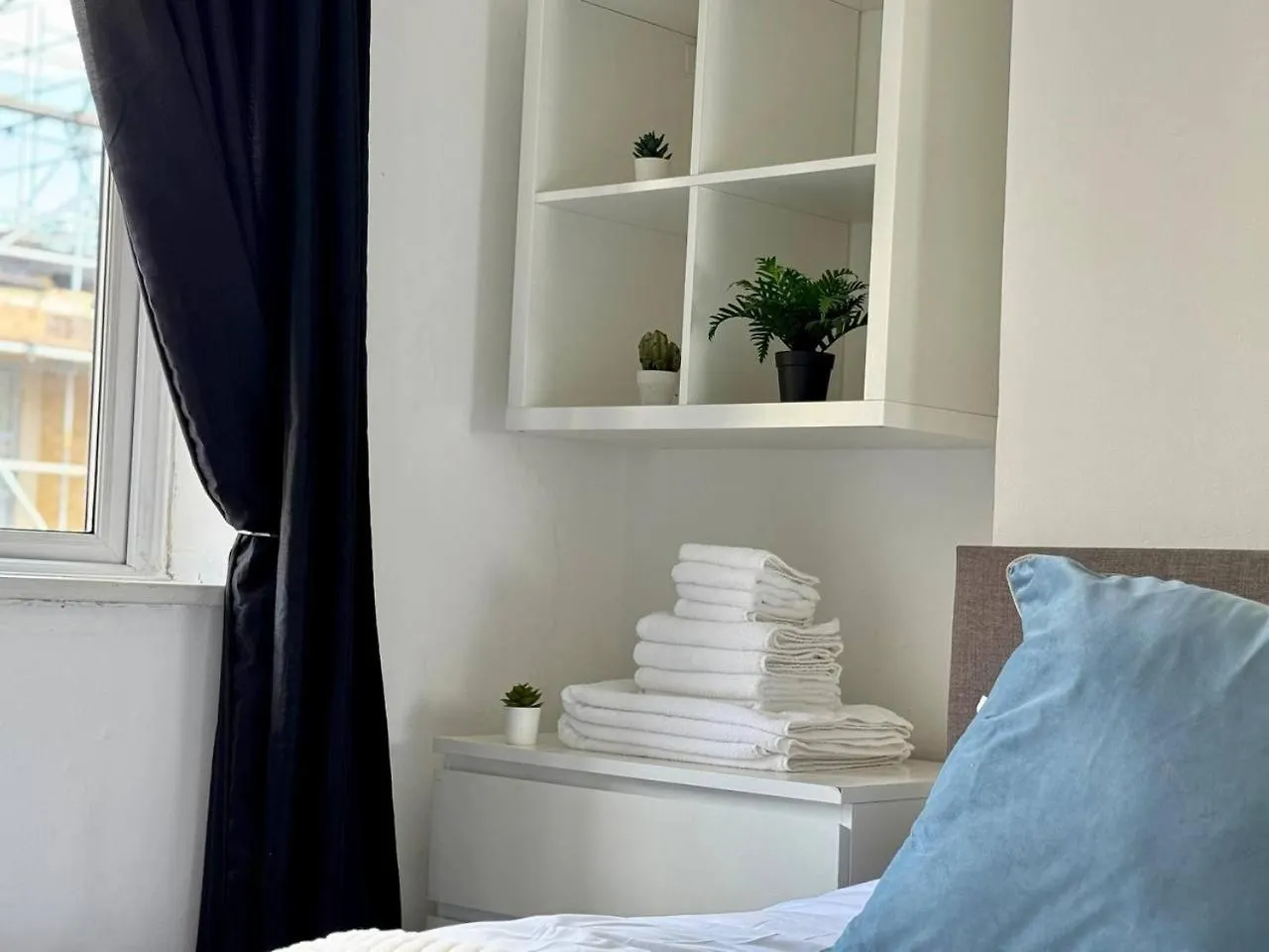 Luxury Flat By Tower Bridge, London - 2 Bedrooms, Free Parking 0*,  United Kingdom